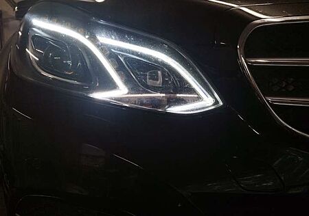 Mercedes-Benz E 220 BlueTEC BlueEFFICIENCY Edition 9G-TRONIC