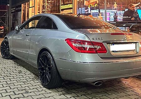 Mercedes-Benz E 350 CDI DPF Coupe BlueEFFICIENCY 7G-TRONICElegance