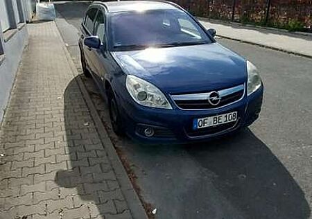 Opel Signum First Edition,mit ATM bei 60.000