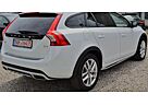 Volvo V60 CC V60 Cross Country Pro D3 Geartronic *Leder*BiXe*Navi*el.Schiebedach*