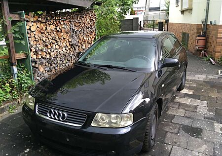 Audi A3 1.6 Ambiente