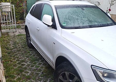 Audi Q5 2.0 TDI quattro (clean diesel) S tronic