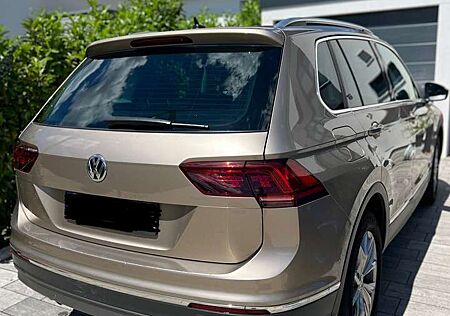 VW Tiguan Volkswagen 2.0 TDI SCR 4Motion (BlueMotion Techn.) DSG Highli