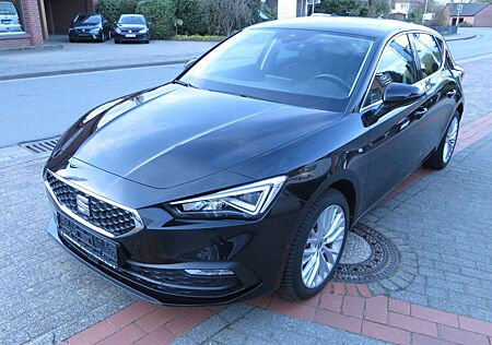 Seat Leon Xcellence DSG SHZ Navi LED ACC Mirror-Link Keyless
