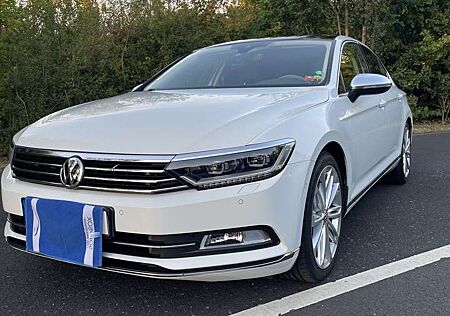 VW Passat Volkswagen VB.: Highline BMT/Start-Stopp, Standheizung