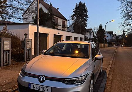 VW Golf Variant Volkswagen 1.0 eTSI OPF DSG Life