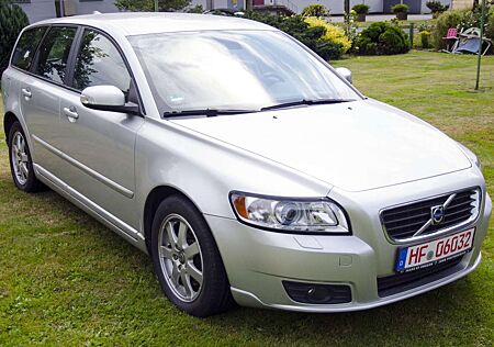 Volvo V50 2.0D DPF Summum