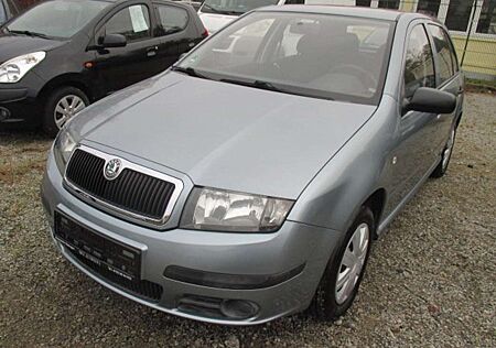 Skoda Fabia 1.4 Exact! TÜV 11/2025! erst 45.000 km!