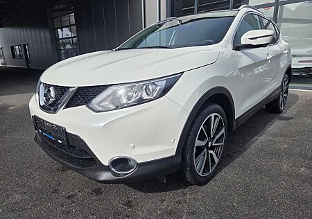 Nissan Qashqai DIG-T 1.6 Tekna Leder AHK KAM NAV Pano LM19