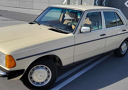 Mercedes-Benz 300 300D