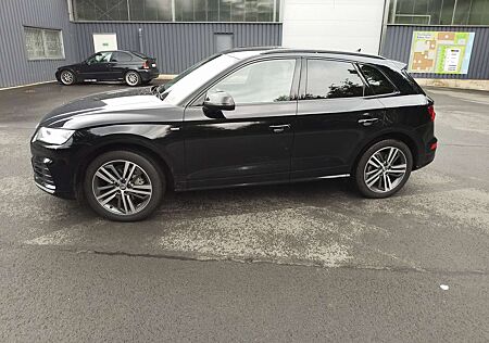 Audi Q5 +35+TDI+quattro+S+tronic+sport