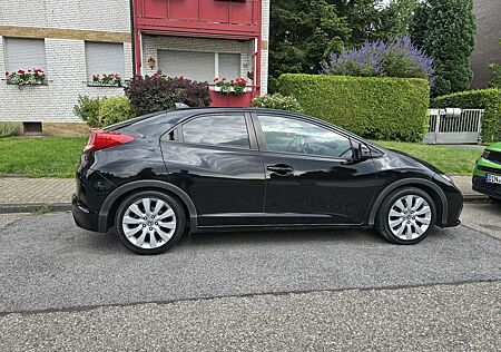 Honda Civic 1.8 i-VTEC Lifestyle