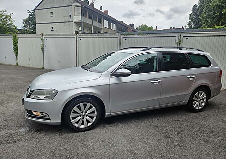 VW Passat Variant gebraucht kaufen VW Passat Variant Volkswagen 2.0 Blue TDI DSG SCR Comfortline