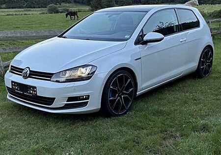 VW Golf Volkswagen 1.4 TSI BlueMotion Technology Cup