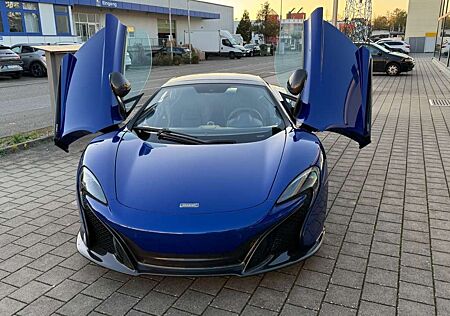 McLaren 650S Spider Carbon Lift Meridian Kamera 2 Hand