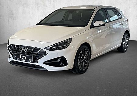 Hyundai i30 1.5 Turbo 48V Trend Klimaaut. Navi LED TOP
