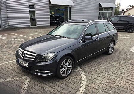 Mercedes-Benz C 180 T CGI BlueEfficiency Avantgarde