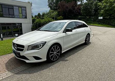 Mercedes-Benz CLA 200 CLA Shooting Brake 200 (CDI) d