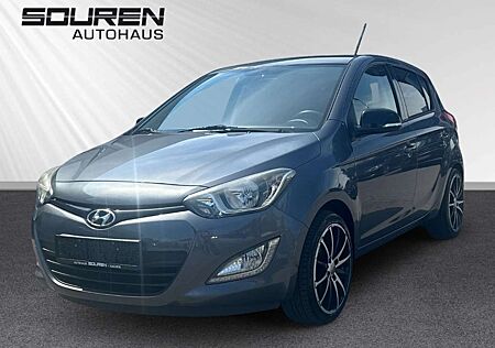 Hyundai i20 1.2 +Klima+Lichtsensor+el.Spiegel+Spieg. beheizbar