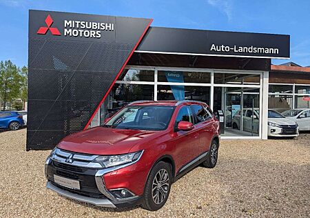 Mitsubishi Outlander SUV-Star+ 2.2 DI-D 4WD AT