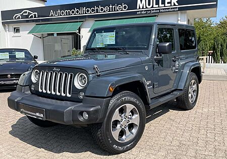 Jeep Wrangler 2.8 CRD Autom."SAHARA"+LED+NAVI+AHK +NEUE INSP.