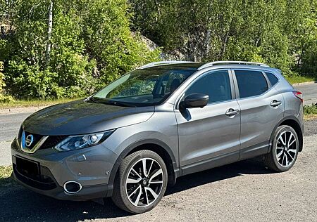Nissan Qashqai 1.2 DIG-T Xtronic TEKNA