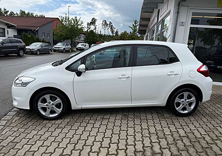 Toyota Auris Basis