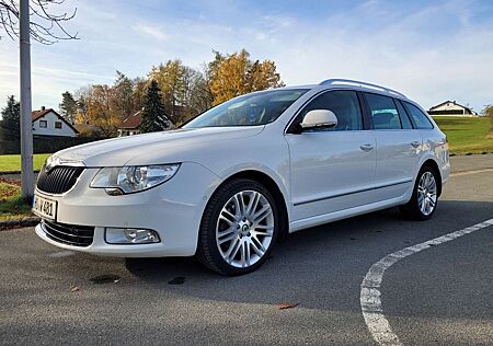 Skoda Superb Combi 2.0 TDI Elegance