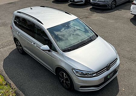 VW Touran Volkswagen 1.5 TSI AHK LED KAMERA ACC