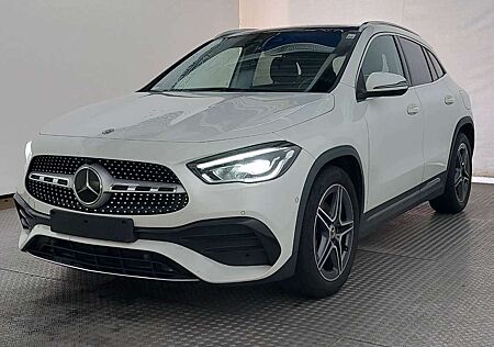 Mercedes-Benz GLA 200 d 8G-DCT "AMG Line Panoramadach Leder