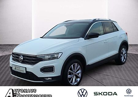 VW T-Roc Volkswagen 1.5 l TSI DSG Style AHK ACC NAVI LED
