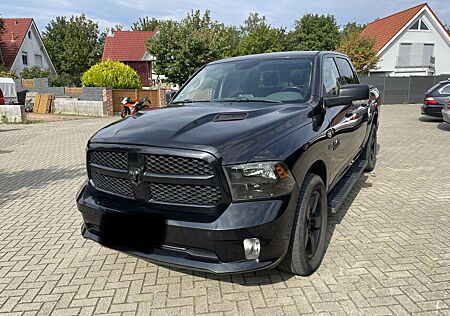 Dodge RAM BIG HORN
