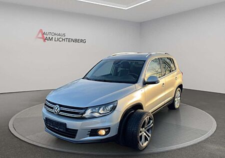 VW Tiguan Volkswagen 2.0 TDI Life 4Motion LED+AHK+NAVI+PANO+PDCv&h+KAME