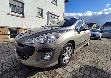 Peugeot 308 HDi FAP 110 NAVTEQ ON BOARD