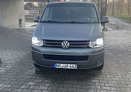 VW T5 Caravelle Volkswagen Lang Comfortline