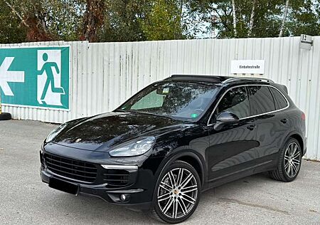 Porsche Cayenne Diesel Tiptronic S. PLATINIUM. VOLL AUSSTATTUNG
