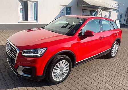 Audi Q2 35 TFSI design S-Tronic LED/ACC/R-KAMARA