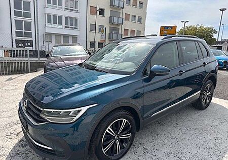 VW Tiguan Volkswagen Life 4Motion 2,0 TDI KeyLess*Pano*Autom