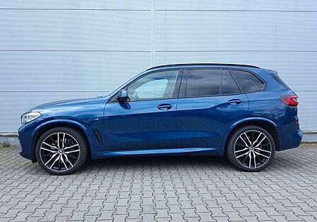 BMW X5 xDrive30d M Sport (360 Kamera/Fond Displays)