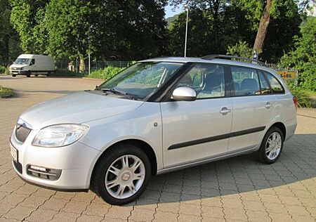 Skoda Fabia 1.4 16V Combi Ambiente+2.HAND+TÜV=08/2025+EXTRA