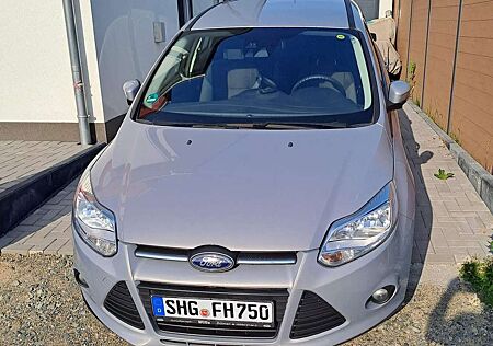 Ford Focus Turnier 1.0 EcoBoost Start-Stopp-SystemTrend