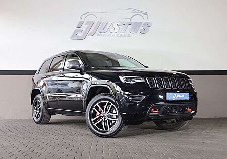 Jeep Grand Cherokee 5.7 V8 Trailhawk/BRCGAS/ACC/R18