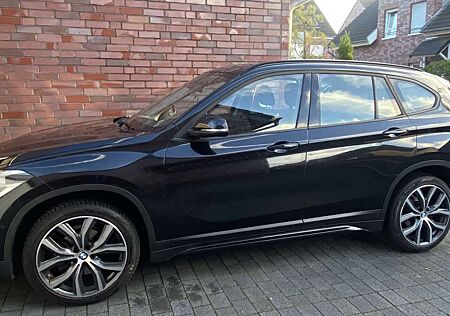 BMW X1 sDrive18i Sport Line