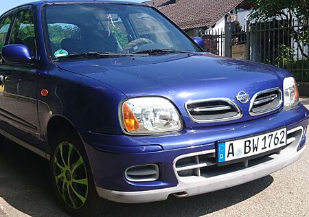 Nissan Micra 1.0 Elegance
