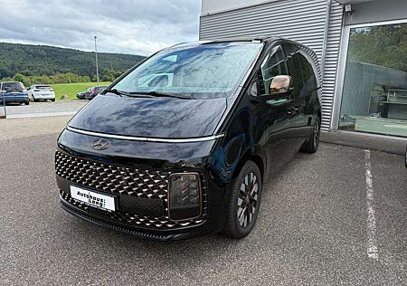 Hyundai Staria Signature 4WD