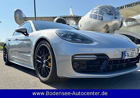 Porsche Panamera Turbo S E-Hybrid 680PS NP:256000euro