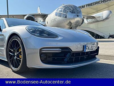 Porsche Panamera Turbo S E-Hybrid 680PS NP:256000euro