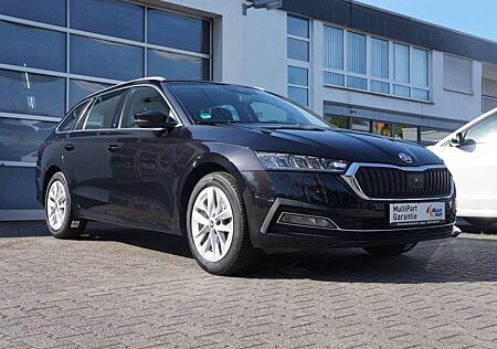 Skoda Octavia Combi Style*DSG*LED*PDC*KAMERA*AHK*