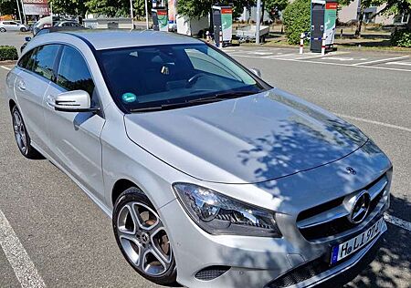 Mercedes-Benz CLA 200 Shooting Brake d