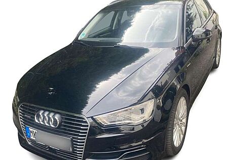 Audi A3 Sportback e-tron ambition*ACC*Navi*LED*PDC*